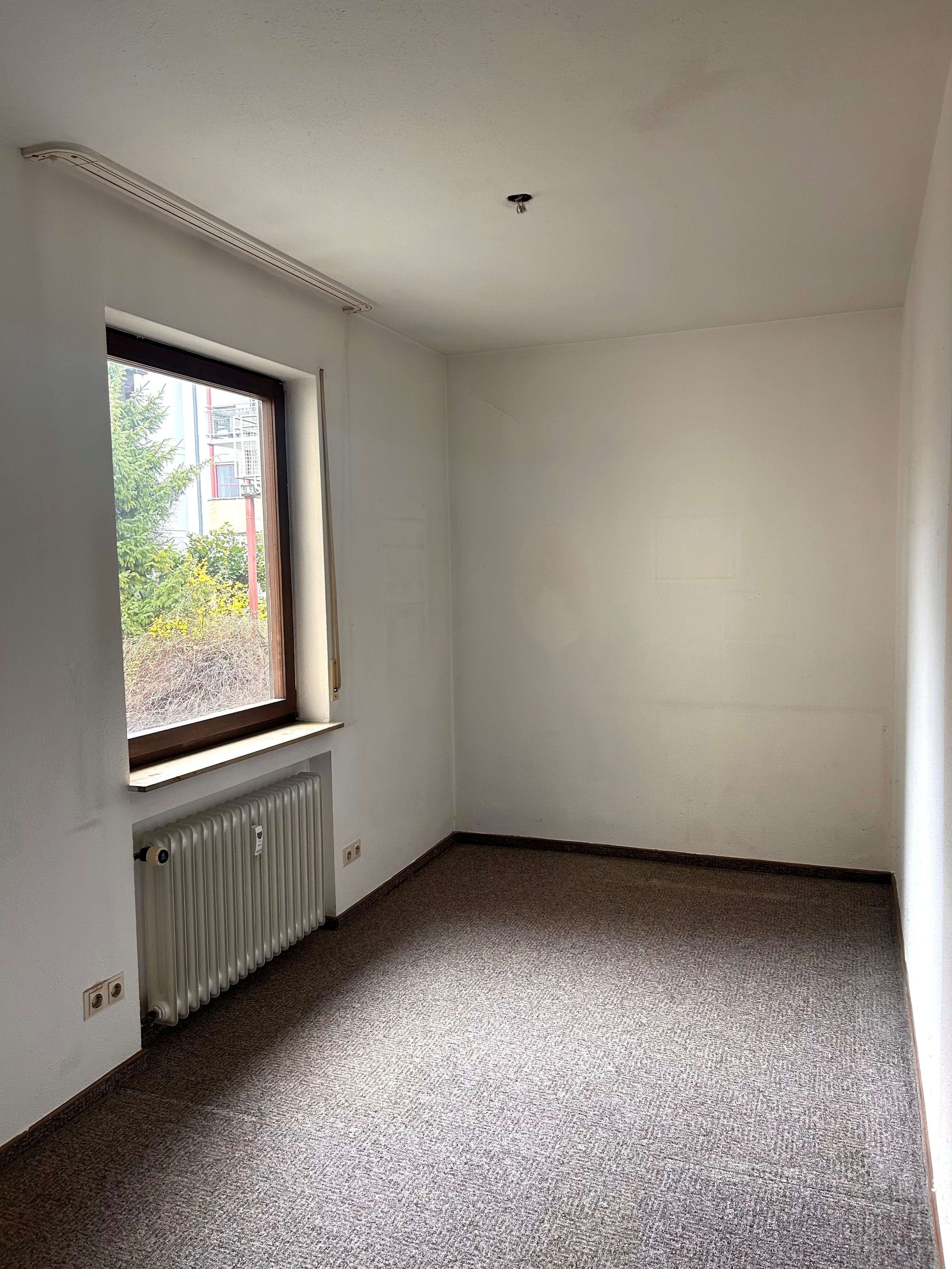 2 Zimmer Wohnung mit Gestaltungspotenzial im beliebten Tübinger Osten, Tübingen Kreis – Bild 3