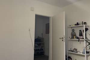 Helle 2-Zimmer Wohnung im 4. OG in Aachen – Die vollständige Adresse der Immobilie erhältst du vom Anbieter., 52066 Marschiertor, Aachen – Vorschaubild 4