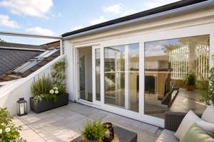 Wunderschöne Dachterrassenwohnung mit Stellplatz und schönem Fernblick