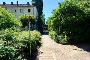 2 Zimmer Wohnung mit zwei Stellplätzen und Blick ins Grüne in Berlin Charlottenburg – Die vollständige Adresse der Immobilie erhältst du vom Anbieter., 10589 Charlottenburg, Berlin – Vorschaubild 24