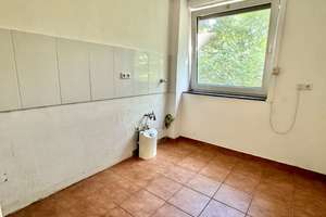 RUDNICK bietet TOP LAGE + AUFZUG: Gepflegte 3-Zimmer-Wohnung in Linden Mitte – Die vollständige Adresse der Immobilie erhältst du vom Anbieter., 30449 Linden-Süd, Hannover – Vorschaubild 5