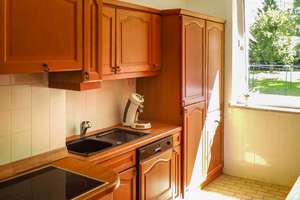 Sehr Ruhige helle sanierte Altbauwohnung balkon direkter gartenzugang 1240€ Mieteinnahmen – Machonstrasse 51, 12105 Mariendorf, Berlin – Vorschaubild 5