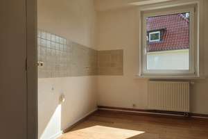 4-Zimmer-Wohnung mit großem Balkon in Hannover Waldheim – Die vollständige Adresse der Immobilie erhältst du vom Anbieter., 30519 Waldheim, Hannover – Vorschaubild 8