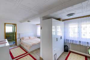 Mörfelden-Walldorf: Attraktives Mehrfamilienhaus mit flexibler Nutzung – auf Wunsch leerstehend – Die vollständige Adresse der Immobilie erhältst du vom Anbieter., 64546 Mörfelden-Walldorf – Vorschaubild 8