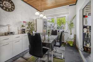 Bremen-Walle: Makelloses Reihenendhaus mit lichtdurchfluteten Räumen, Garten und Garage – Die vollständige Adresse der Immobilie erhältst du vom Anbieter., 28219 Osterfeuerberg, Bremen – Vorschaubild 4