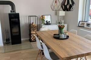 Stilvolle 2,5-Zimmer-Wohnung mit Balkon & großem Wohnbereich – Ruhige Lage nahe der Rü