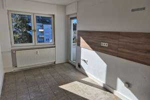 Gepflegte Wohnung in Karlsruhe - Neureut – Die vollständige Adresse der Immobilie erhältst du vom Anbieter., 76149 Neureut, Karlsruhe – Vorschaubild 2