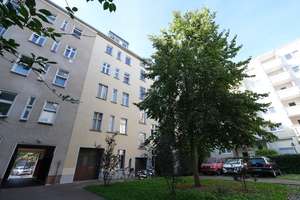 "Vermietete 2 Zimmer Altbauwohnung mit Balkon im Rudolfkiez, Eigenbedarf möglich" – Boedikerstraße 10, 10245 Friedrichshain, Berlin – Vorschaubild 8