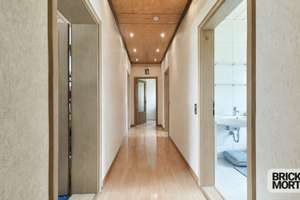 Großzügige Altbauwohnung mit 106 m², 4 Zimmern und hervorragender Anbindung – 86153 Stadtjägerviertel, Augsburg – Vorschaubild 3