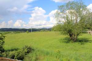 IHR TRAUM IM GRÜNEN: TOLLES HAUS, DOPPELGARAGE, GROSSES GRUNDSTÜCK- AUSBAURESERVE, RUHIGE LAGE – Rhein-Hunsrück-Kreis – Vorschaubild 2