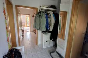 GERÄUMIGES REIHENMITTELHAUS MIT VIEL PLATZ FÜR DIE FAMILIE – Weidenstraße 2 b, 86343 Königsbrunn – Vorschaubild 5
