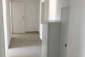 Attraktive 3-Zimmer-Wohnung mit neuwertiger Einbauküche und Balkon in zentrumsnaher Lage – Die vollständige Adresse der Immobilie erhältst du vom Anbieter., 45127 Ostviertel, Essen – Vorschaubild 3