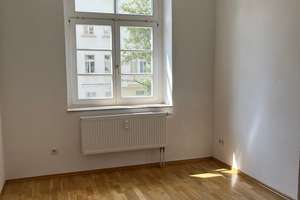 Sehr schöne 3-Zimmer mit Wanne, Dusche und Balkon!  – Barbarossastraße 71, 9112 Kaßberg, Chemnitz – Vorschaubild 1