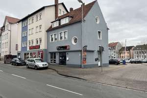 Wohn- und Geschäftshaus mit langfristig vermieteter Pizzeria und zwei Wohneinheiten – Die vollständige Adresse der Immobilie erhältst du vom Anbieter., 31785 Hameln – Vorschaubild 1