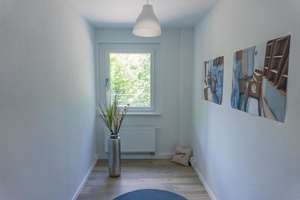 Wunderschöne 3-Raum-Wohnung mit Blick ins Grüne – Am Bernsdorfer Hang 6, 9126 Bernsdorf, Chemnitz – Vorschaubild 4