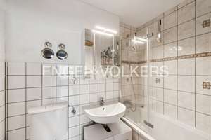 Komfortable Dreizimmerwohnung mit Aufzug, Balkon und eigener Garage zum Erwerb – 50767 Lindweiler, Köln – Vorschaubild 3
