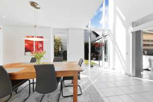 Exklusives Einfamilienhaus mit Dachstudio, Sauna und traumhaftem Garten in Mannheim-Wallstadt – Die vollständige Adresse der Immobilie erhältst du vom Anbieter., 68259 Wallstadt, Mannheim – Vorschaubild 2