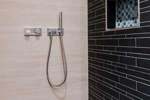 Property thumbnail 19