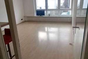 TOPLAGE Nähe HBF Solingen: 2 Zimmer Wohnung mit Aufzug, EBK und Stellplatz – Die vollständige Adresse der Immobilie erhältst du vom Anbieter., 42699 Ohligs/Aufderhöhe/Merscheid, Solingen – Vorschaubild 2