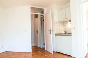 Komplett renovierte und teilmodernisierte 2-Zimmer-Wohnung zu vermieten – Melatener Str. 146, 52074 Aachen – Vorschaubild 14