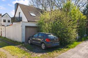 Bremen - Oberneuland | Ansprechendes Einfamilienhaus mit Einliegerwohnung in verkehrsgünstiger Lage – Die vollständige Adresse der Immobilie erhältst du vom Anbieter., 28355 Oberneuland, Bremen – Vorschaubild 3