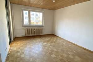 4,5-Zimmer Wohnung mit großem Balkon im 3. OG; inkl. TG in Stuttgart, von privat, ohne Makler! – Die vollständige Adresse der Immobilie erhältst du vom Anbieter., 70569 Lauchäcker, Stuttgart – Vorschaubild 2