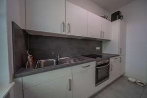 Geschmackvolle, modernisierte 2-Zimmer-Wohnung mit gehobener Innenausstattung und Einbauküche – Dechant-Plein-Straße 7, 56070 Lützel, Koblenz – Vorschaubild 5