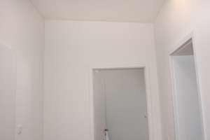 Exklusive 3-Zimmer-DG-Wohnung mit großer Süd-Dachterrasse, EBK, Lift, 2 Bädern und TG in Trudering – Marianne-Plehn-Str. 51, 81825 Gartenstadt Trudering, München – Vorschaubild 8