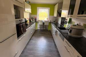 ++ Wohnen mit Wohlfühlfaktor – Schönes Einfamilienhaus in Waldkraiburg ++ – Tulpenstraße 19, 84478 Waldkraiburg – Vorschaubild 6
