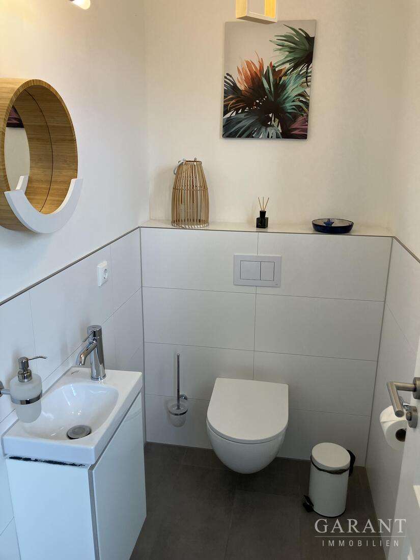 Immobilie in Kramerhof - **** Modernes Reetdach-Ferienhaus am Strelasund **** - Bild 9