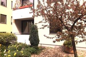Preishammer! Schicke 2-Zimmer-Wohnung mit Loggia in der historischen Altstadt von Regensburg