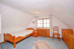 Rösberg: Haus mit schönem Hof als Alternative zum Garten – Rhein-Sieg-Kreis – Vorschaubild 11