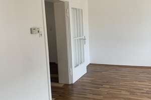 Schöne 2-Zi-Whg im beliebten Stuttgarter Westen – Senefelderstr. 71b, 70176 Rosenberg, Stuttgart – Vorschaubild 1