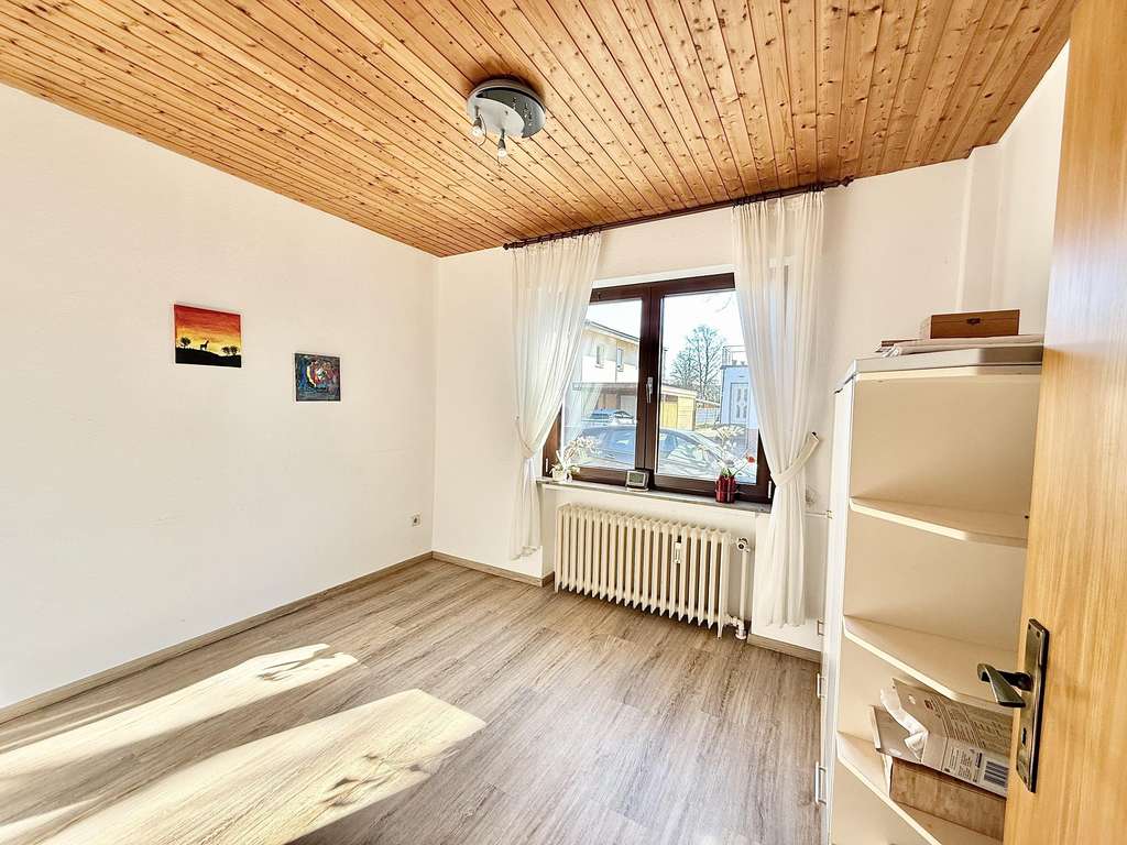 Immobilie in Bad Oeynhausen - Hier beginnt Ihr neues Familienglück - in ruhiger Lage von Bad Oeynhausen! - Bild 3