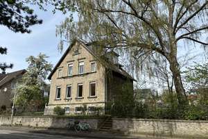 Stadthaus mit zusätzlichem Bauplatz – Die vollständige Adresse der Immobilie erhältst du vom Anbieter., 32756 Detmold – Vorschaubild 3