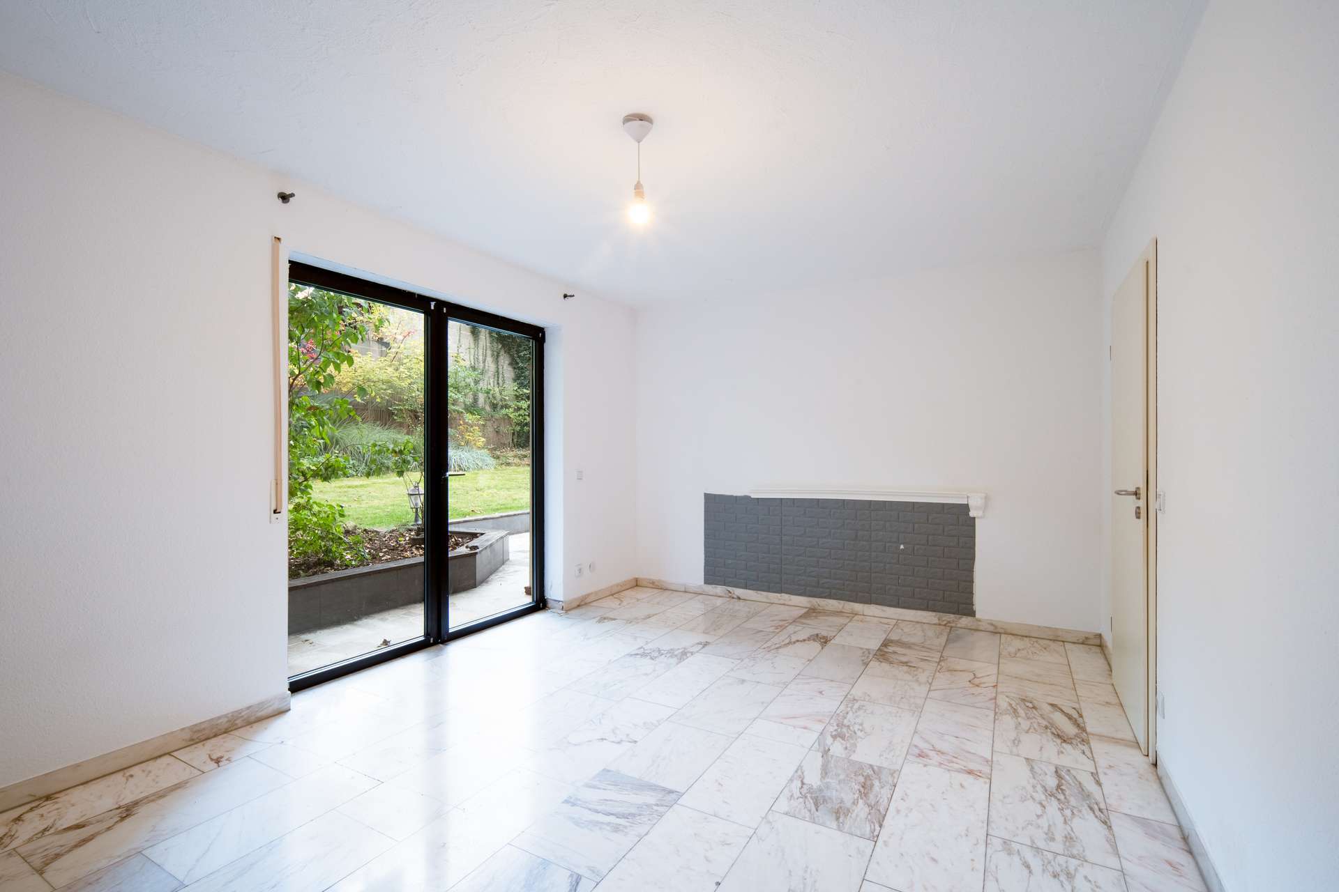 Immobilie in Saulheim - Seltene Gelegenheit!  2-3 Familienhaus mit großem Grundstück und idyllischem Garten - Bild 17