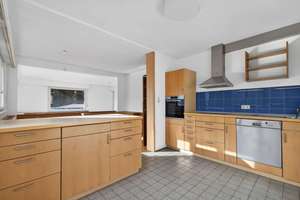 Großzügige 5-Zimmer-Wohnung mit Terrasse und Entwicklungspotenzial – Die vollständige Adresse der Immobilie erhältst du vom Anbieter., 75180 Dillweißenstein, Pforzheim – Vorschaubild 4