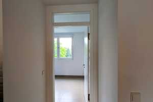 Geschmackvolle 2-Zimmer-Wohnung mit Balkon und EBK in Berlin-Charlottenburg – Zillestraße xx, 10585 Berlin – Vorschaubild 9