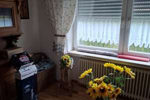 Preis reduziert: Einfamilienhaus mit großem Potenzial in ruhiger Lage – 84092 Bayerbach bei Ergoldsbach – Vorschaubild 4