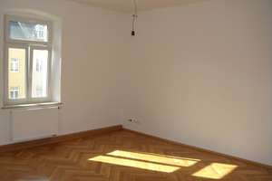 Stilvolle 5,5-Zimmer-Wohnung mit Balkon in begehrter Lage – Die vollständige Adresse der Immobilie erhältst du vom Anbieter., 93055 Ostenviertel, Regensburg – Vorschaubild 11