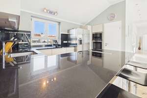 Urbaner Wohntraum – Möblierte 4-Zimmer-Wohnung mit Dachterrasse & stilvollem Ambiente – Die vollständige Adresse der Immobilie erhältst du vom Anbieter., 81673 Josephsburg, München – Vorschaubild 8