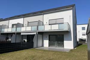 Modernes Reihenendhaus mit viel Platz auf 3 Etagen 2 Bäder, Balkon+Garten – 12621 Kaulsdorf, Berlin – Vorschaubild 4