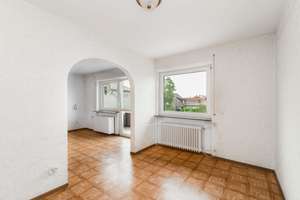 Familienhaus mit großem Südgarten und viel Potenzial in Mannheim-Schönau – Die vollständige Adresse der Immobilie erhältst du vom Anbieter., 68307 Schönau, Mannheim – Vorschaubild 9