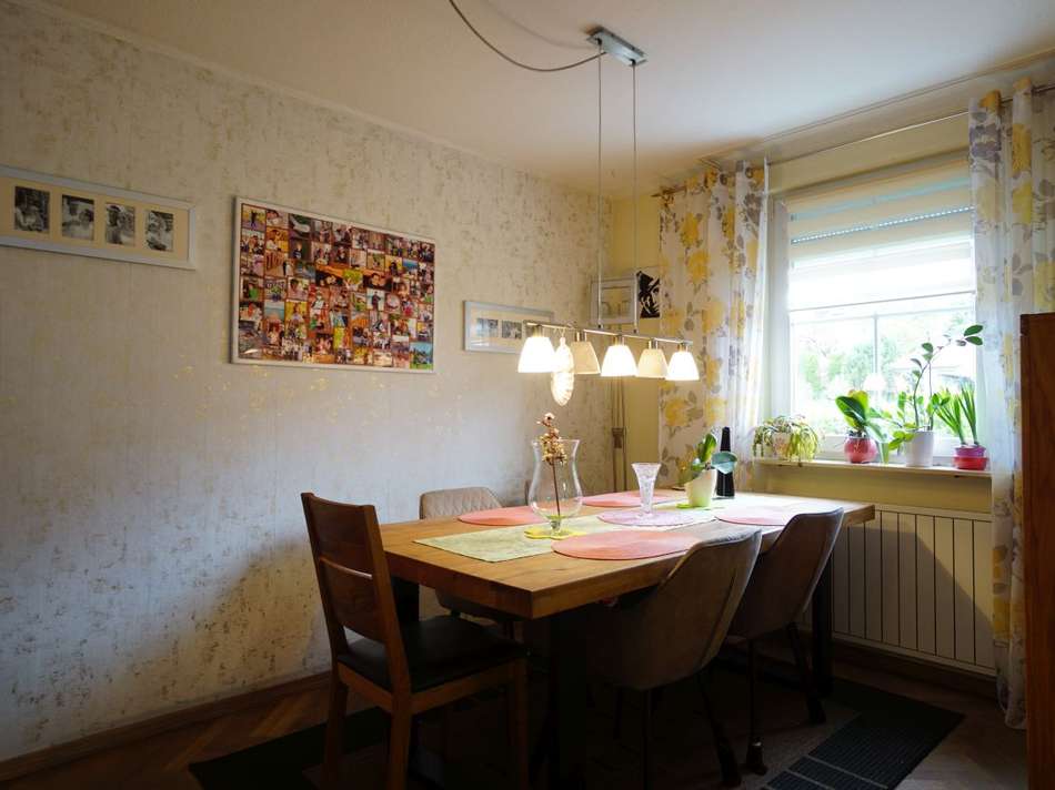 Essbereich mit Parkettboden