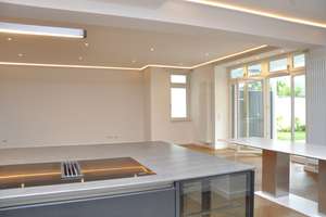 Zeitlose Architektur, exklusives Ambiente: topsanierte Gartenwohnung, 211 m², 3 Bäder, Terrasse – Die vollständige Adresse der Immobilie erhältst du vom Anbieter., 40476 Derendorf, Düsseldorf – Vorschaubild 8