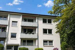 Ab sofort bezugsfrei: Kernsanierte, helle 2,5 Zimmer Wohnung im schönen Duisburger Süden