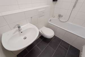 Schöne 2-Zimmer Wohnung in Hasenbergl – Riemerschmidstraße 14, 80933 Lerchenau-Ost, München – Vorschaubild 4