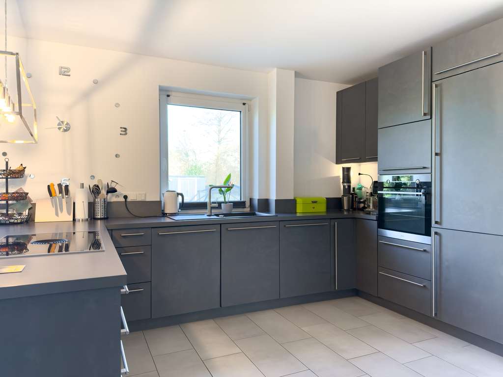 Immobilie in Bönningstedt - Rarität in Bönningstedt: Neuwertige Doppelhaushälfte in Feldrandlage - Bild 3