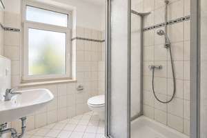 Sichere Geldanlage - solide vermietete 2-Raumwohnung mit Balkon – 4357 Mockau-Nord, Leipzig – Vorschaubild 3