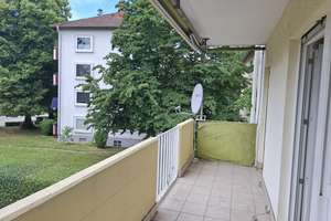 Kleine 3-Zimmerwohnung mit 2 Balkons im Zentrum von Karlsruhe-Durlach!